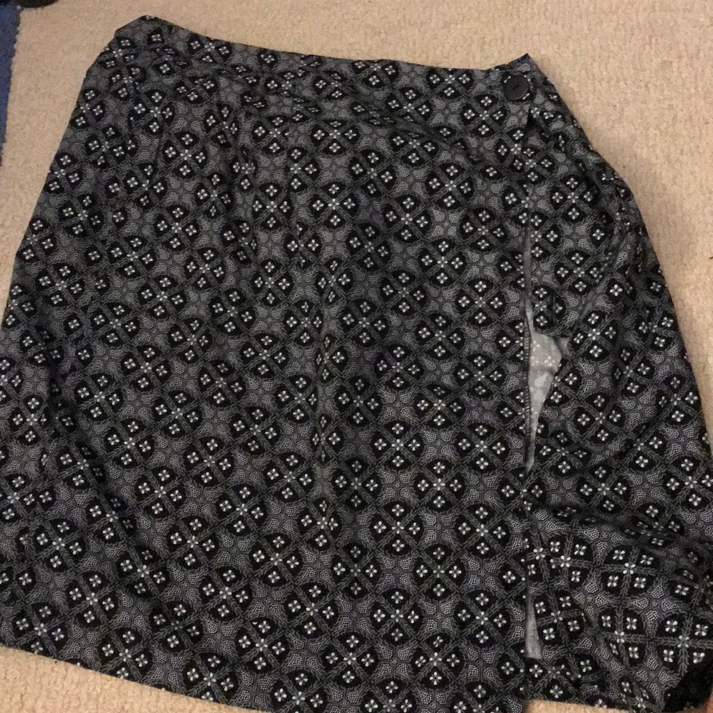 black and white patterned wrap skirt